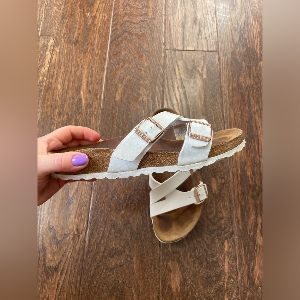 Birkenstock Yao Sandal White Size 36 (5-5.5)